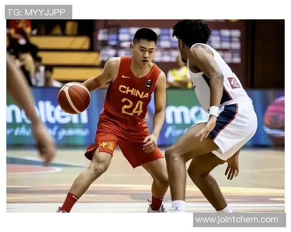 南京飞盘队意识争议引发热议球员与教练间的沟通与理解亟待加强