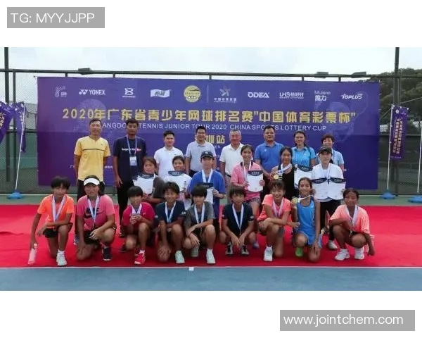 广州网球队与深圳网球队赛后分析双方状态及表现对比